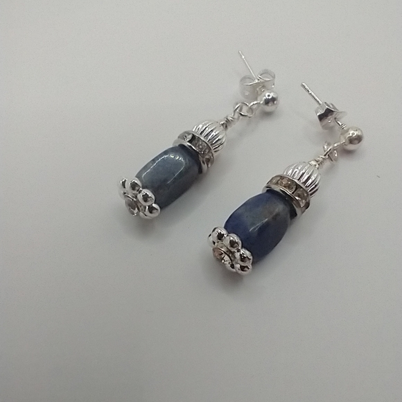 💎Sodalite Silver Tone Hardware Earrings Handcrafted Sodalite Earrings(2gr.each) - Picture 5 of 7